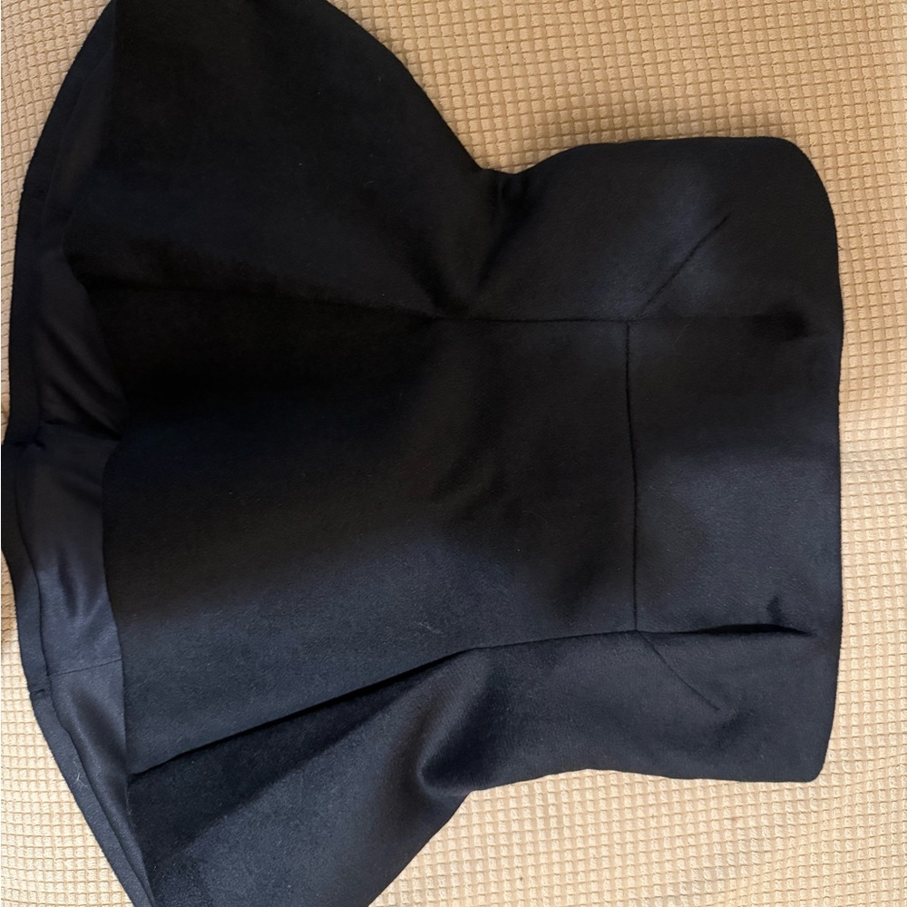 Black top - Picture 3 of 4